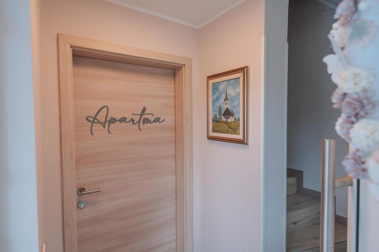Apartma Lamberger Zirovnica Zewnętrze zdjęcie